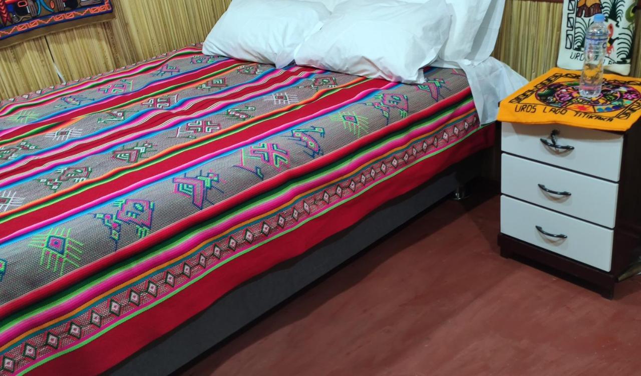 פונו Uros Maya Lodge מראה חיצוני תמונה